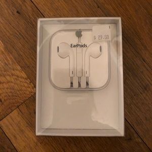 *SOLD* New- Apple Headphones with Remote & Microphone